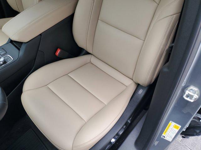 Photo of 2025 Argent Silver Metallic Cadillac XT4