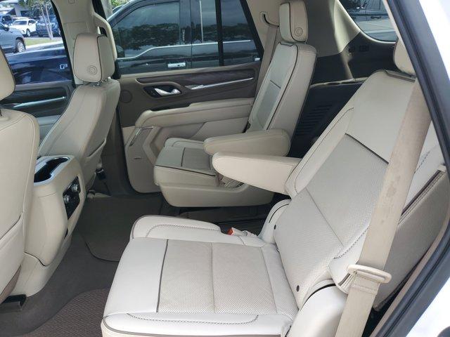 Photo of 2021 Summit White GMC Yukon