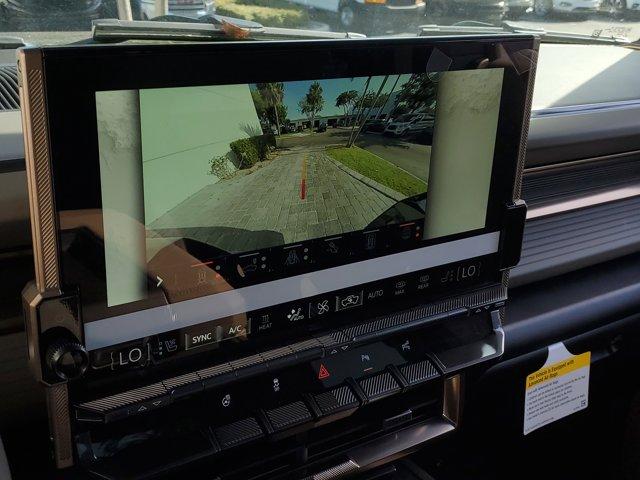 Photo of 2025 Void Black GMC HUMMER EV Pickup