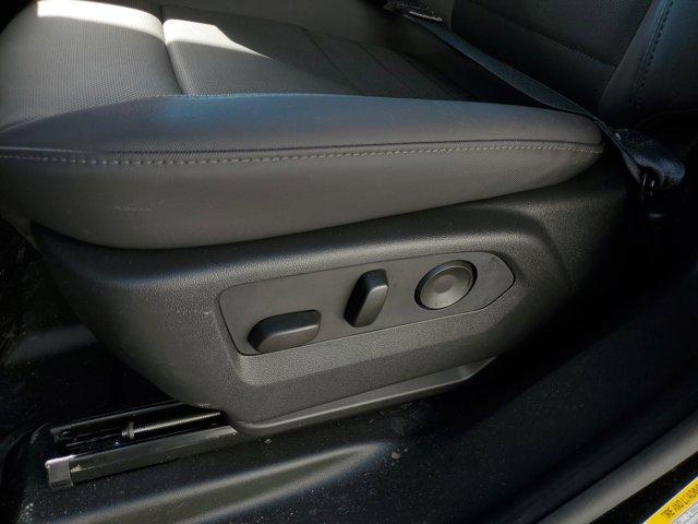 Photo of 2025 Void Black GMC HUMMER EV Pickup
