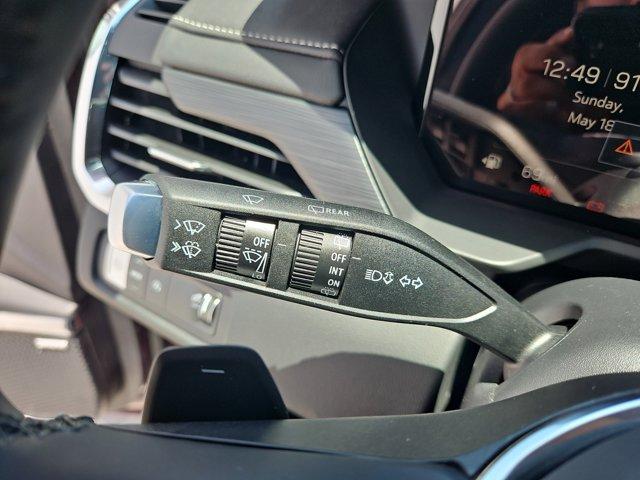 Photo of 2025 Crystal Metallic GMC Acadia