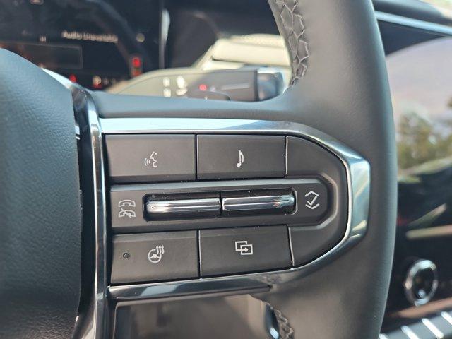 Photo of 2025 Crystal Metallic GMC Acadia