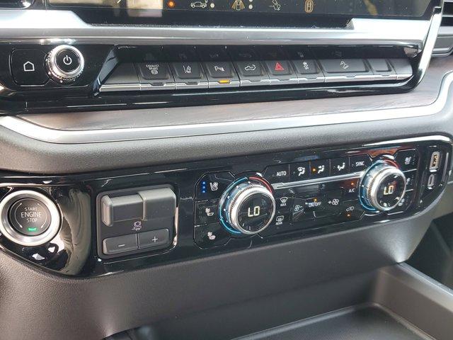 Photo of 2025 Onyx Black GMC Sierra 2500