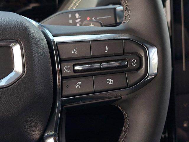 Photo of 2025 Onyx Black GMC Yukon XL