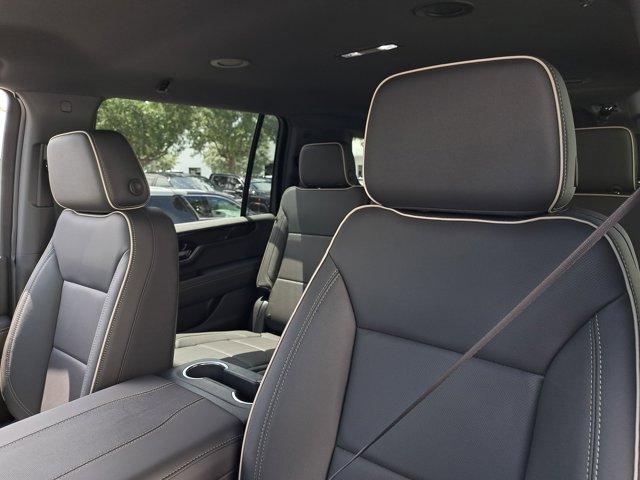 Photo of 2025 Onyx Black GMC Yukon XL