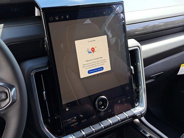 Photo of 2025 Onyx Black GMC Yukon XL