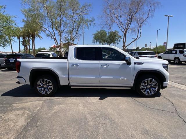Photo of 2023 White Frost Tricoat GMC Sierra 1500
