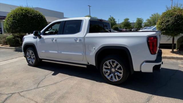 Photo of 2023 White Frost Tricoat GMC Sierra 1500