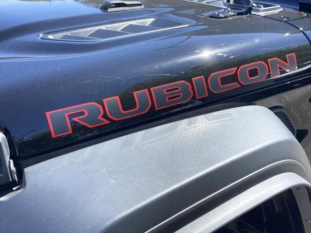 Photo of 2024 Black Clearcoat Jeep Wrangler
