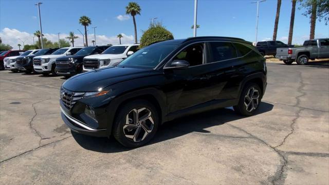 Photo of 2022 Phantom Black Hyundai TUCSON Hybrid