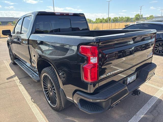 Photo of 2019 Black Chevrolet Silverado 1500