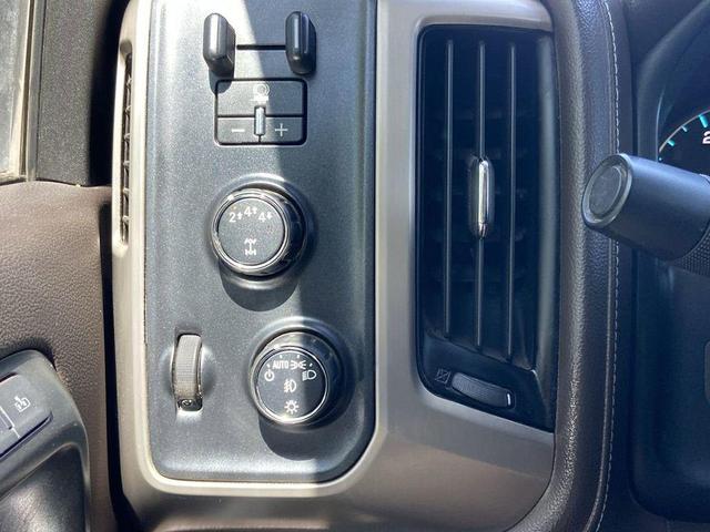 Photo of 2017 Summit White GMC Sierra 2500