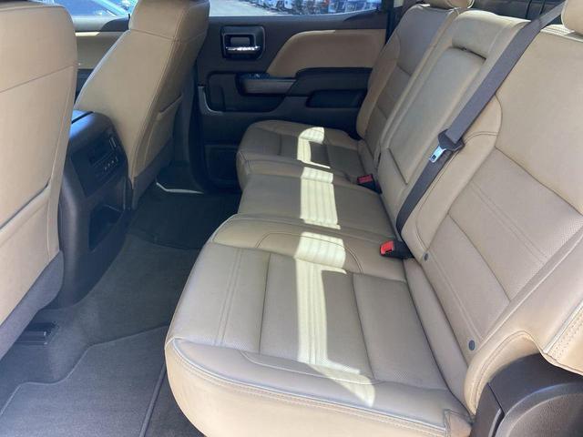 Photo of 2017 Summit White GMC Sierra 2500