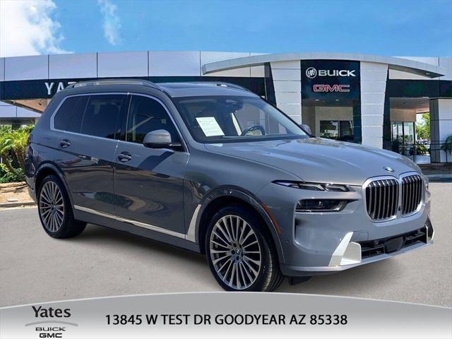 2023 BMW X7