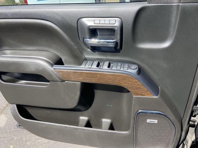 Photo of 2018 Onyx Black GMC Sierra 2500