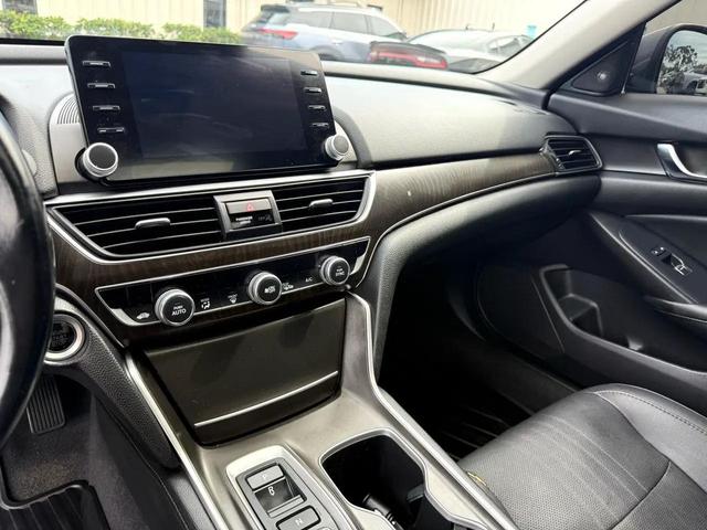 Photo of 2020 Gray Honda Accord