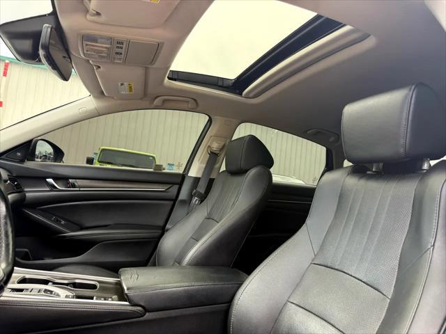 Photo of 2020 Gray Honda Accord