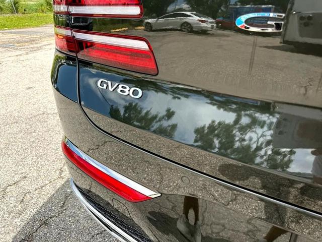 Photo of 2025 Dark Green Genesis GV80