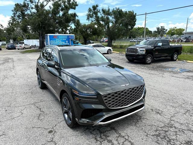 Photo of 2025 Dark Green Genesis GV80