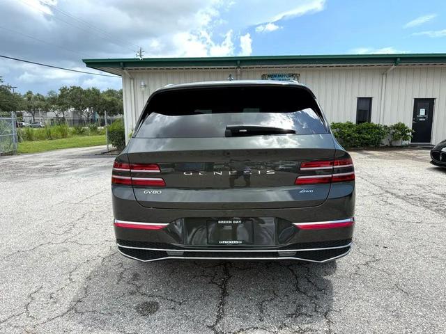 Photo of 2025 Dark Green Genesis GV80