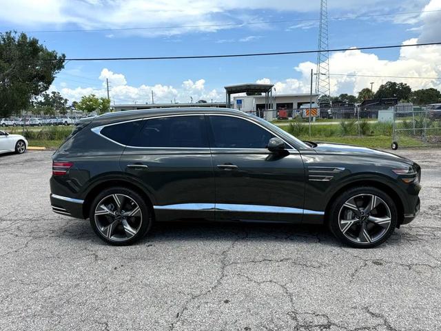 Photo of 2025 Dark Green Genesis GV80