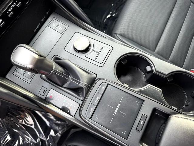 Photo of 2023 Pearl White Lexus IS 350