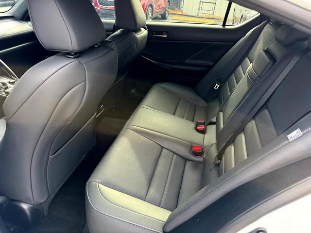 Photo of 2023 Pearl White Lexus IS 350
