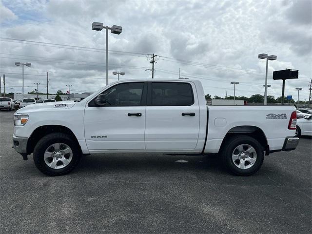 Photo of 2023 Bright White Clearcoat RAM 1500