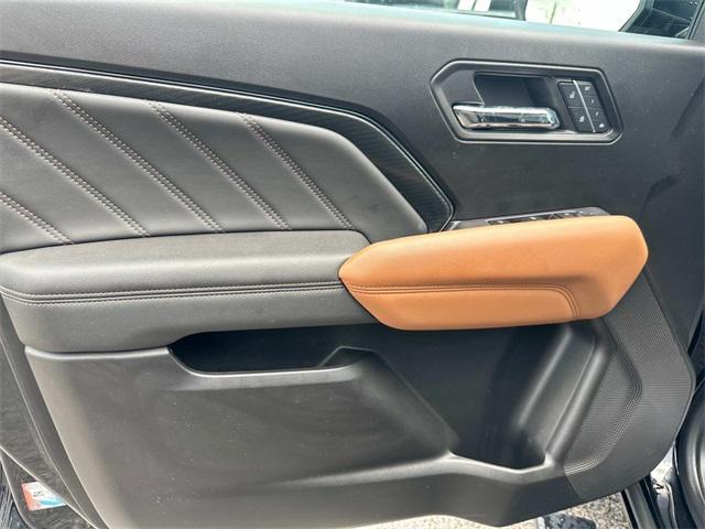 Photo of 2023 Onyx Black GMC Canyon