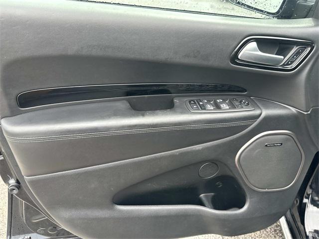 Photo of 2022 DB Black Clearcoat Dodge Durango