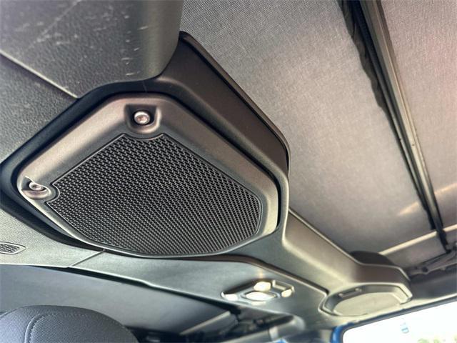 Photo of 2021 Hydro Blue Pearlcoat Jeep Wrangler