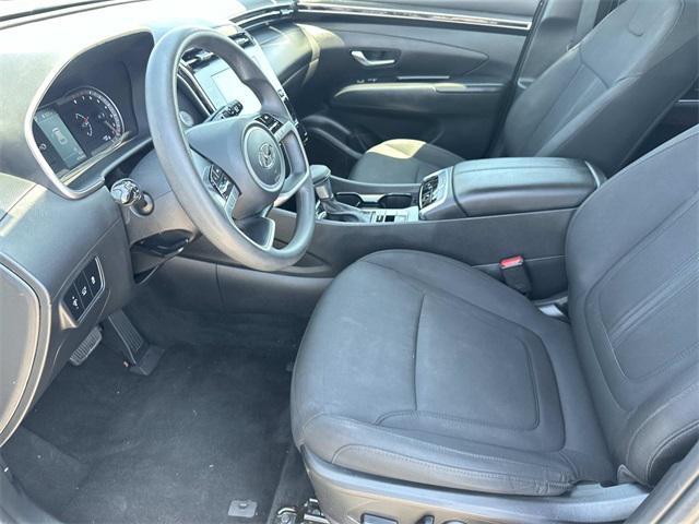 Photo of 2024 Gray Hyundai TUCSON