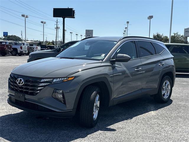 Photo of 2024 Gray Hyundai TUCSON
