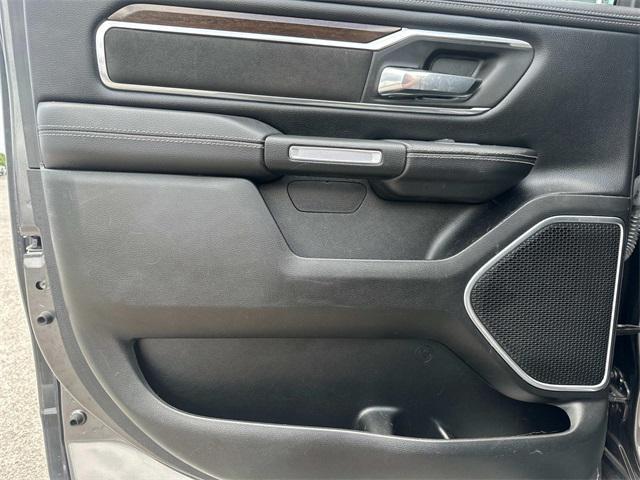 Photo of 2022 Granite Crystal Metallic Clearcoat RAM 1500