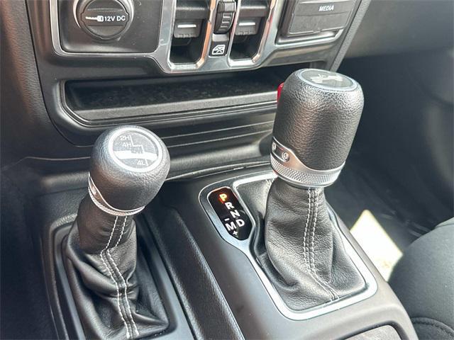 Photo of 2021 Black Clearcoat Jeep Wrangler Unlimited