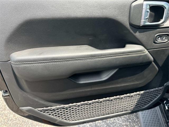 Photo of 2021 Black Clearcoat Jeep Wrangler Unlimited