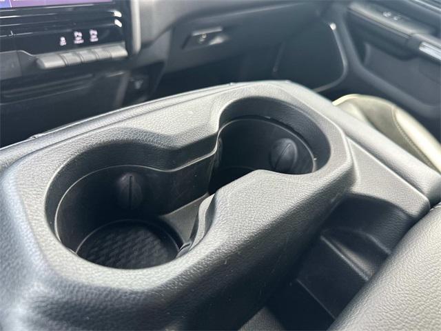 Photo of 2025 Diamond Black Crystal Pearlcoat RAM 1500
