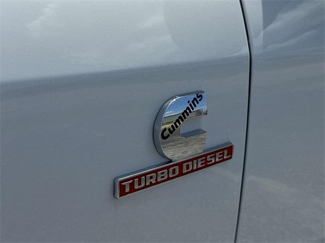 Photo of 2025 Bright White Clearcoat RAM 2500
