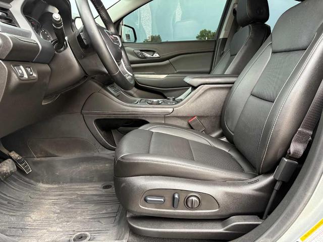 Photo of 2023 Sterling GMC Acadia
