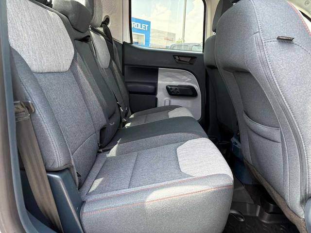 Photo of 2023 Oxford White Ford Maverick