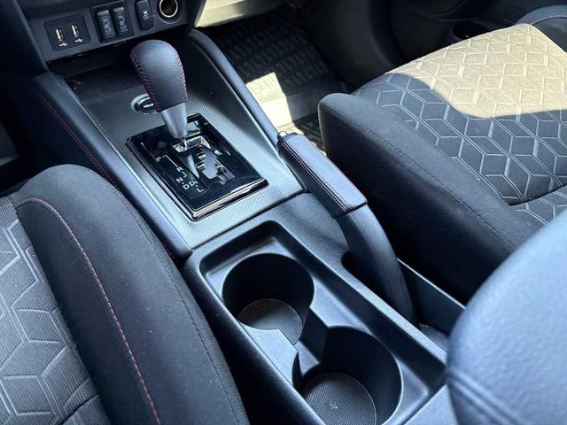 Photo of 2022 White Diamond Mitsubishi Outlander Sport