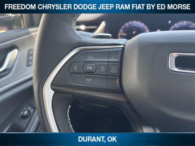 Photo of 2025 Velvet Red Pearlcoat Jeep Grand Cherokee L