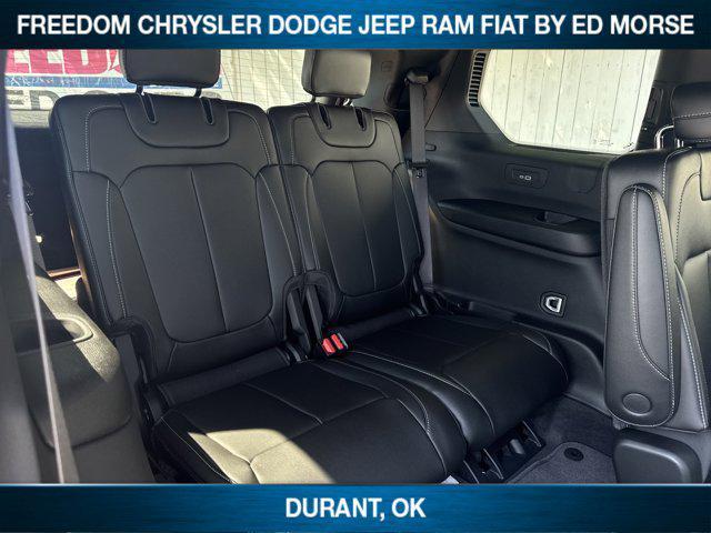Photo of 2025 Velvet Red Pearlcoat Jeep Grand Cherokee L