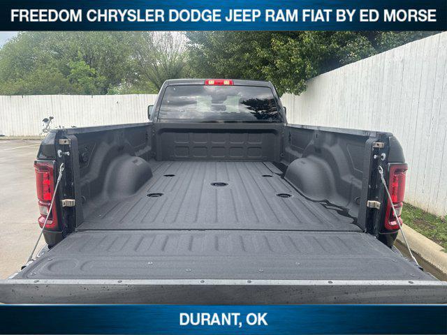 Photo of 2025 Diamond Black Crystal Pearlcoat RAM 3500