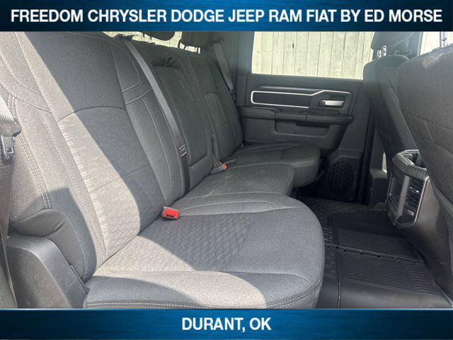 Photo of 2025 Diamond Black Crystal Pearlcoat RAM 3500
