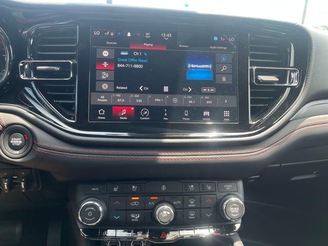 Photo of 2025 DB Black Clearcoat Dodge Durango