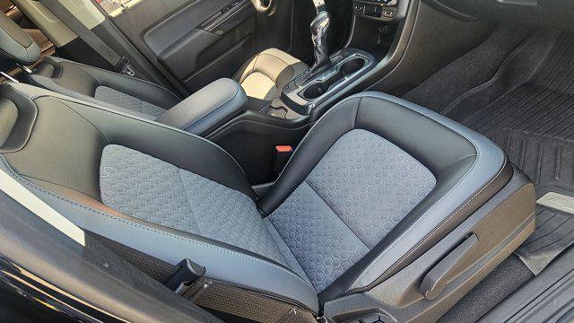 Photo of 2022 Black Chevrolet Colorado