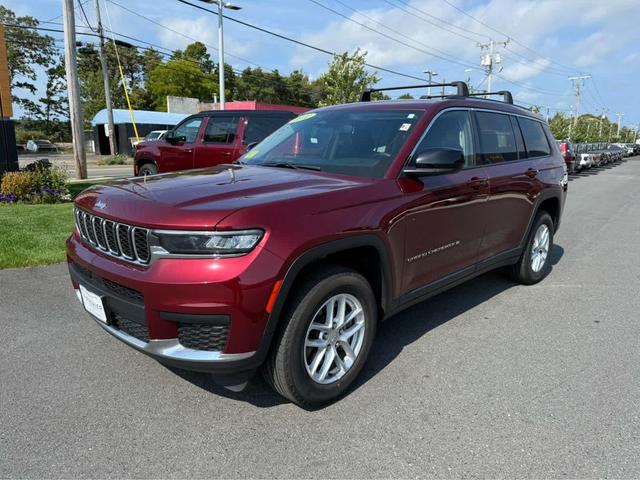 Photo of 2022 Velvet Red Pearlcoat Jeep Grand Cherokee L