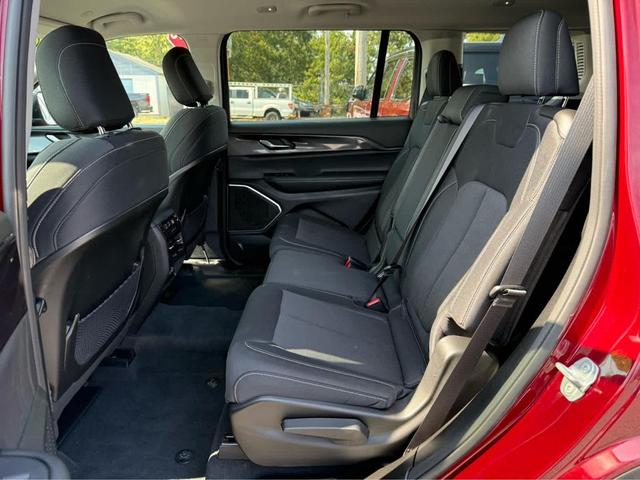 Photo of 2022 Velvet Red Pearlcoat Jeep Grand Cherokee L