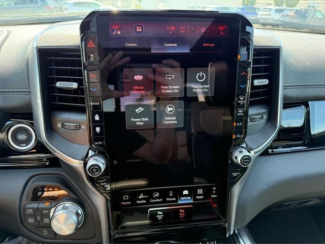 Photo of 2026 Granite Crystal Metallic Clearcoat RAM 1500